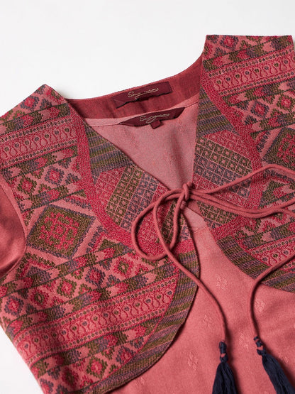 Winter Ethnic Fusion three-Piece kurta Set with Tassel-Tie Jacquard Jacket
