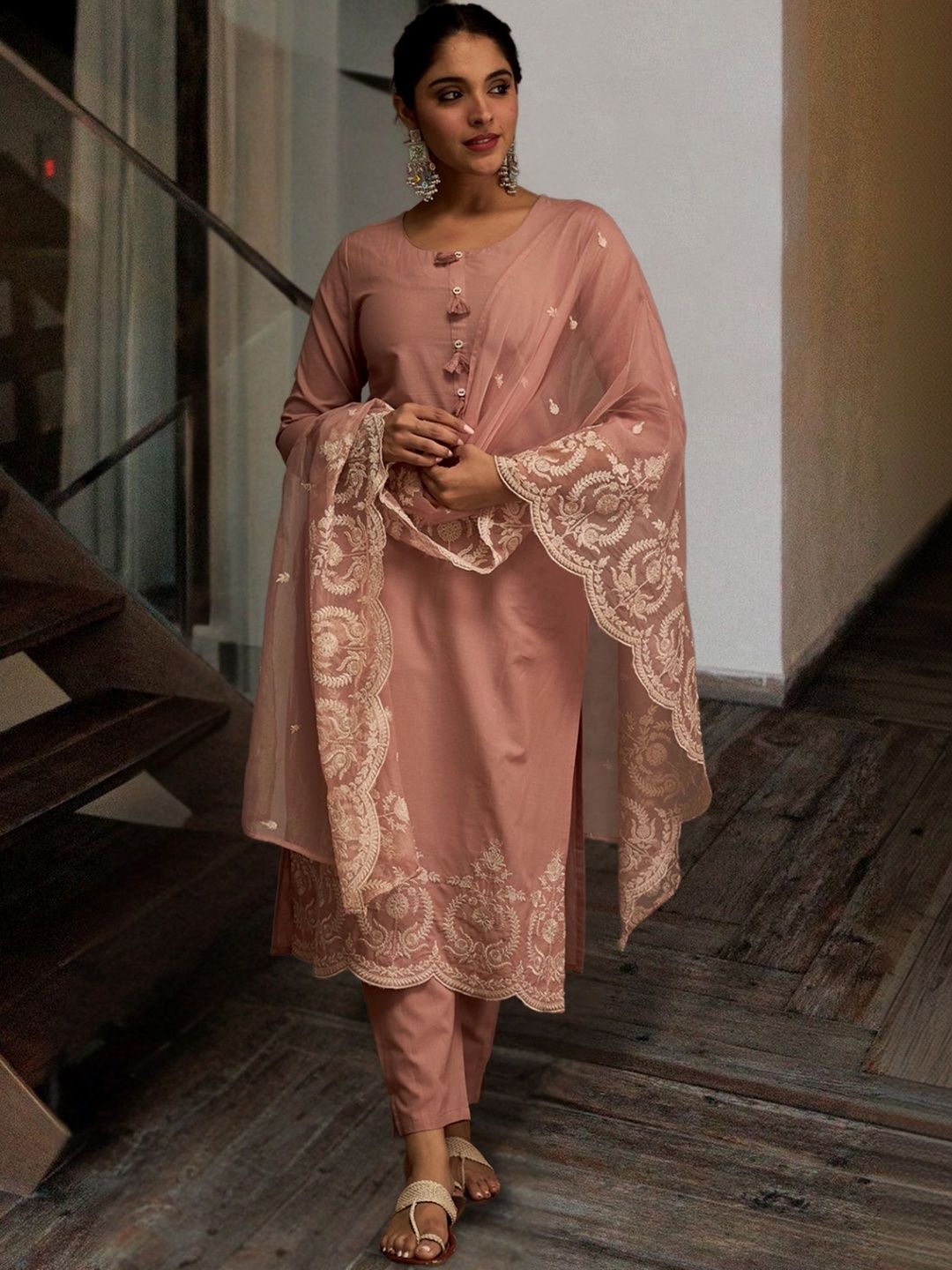 Dhiyona IE Women Ethnic Motifs Embroidered Regular Thread Work Pure Cotton Kurta with Trousers & With Dupatta