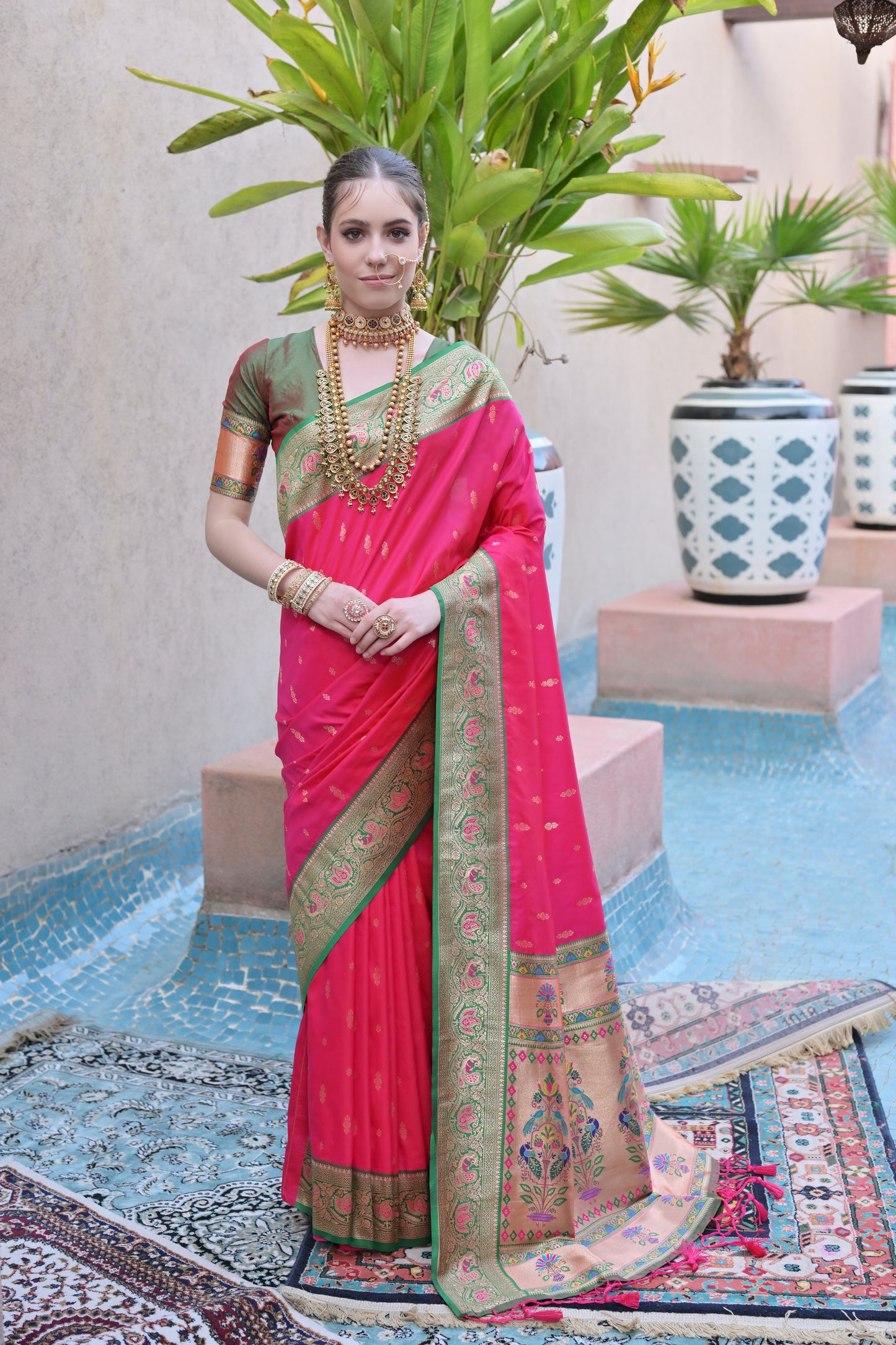 Women Paithani Aarti Rani Saree With Unstiched Blouse