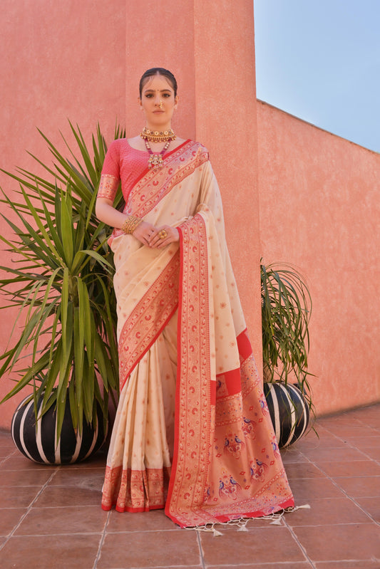 Women Paithani Nisha Off White Saree With Unstiched Blouse