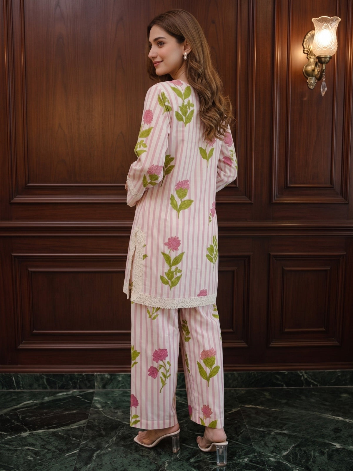 Parul Daisy Floral Cotton Farshi Set