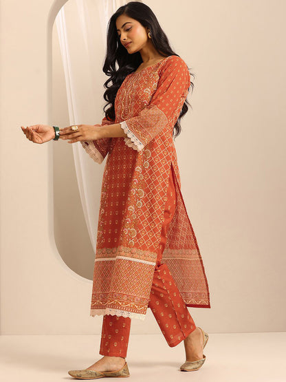Floral Printed Regular Kurta With Trousers & Dupatta