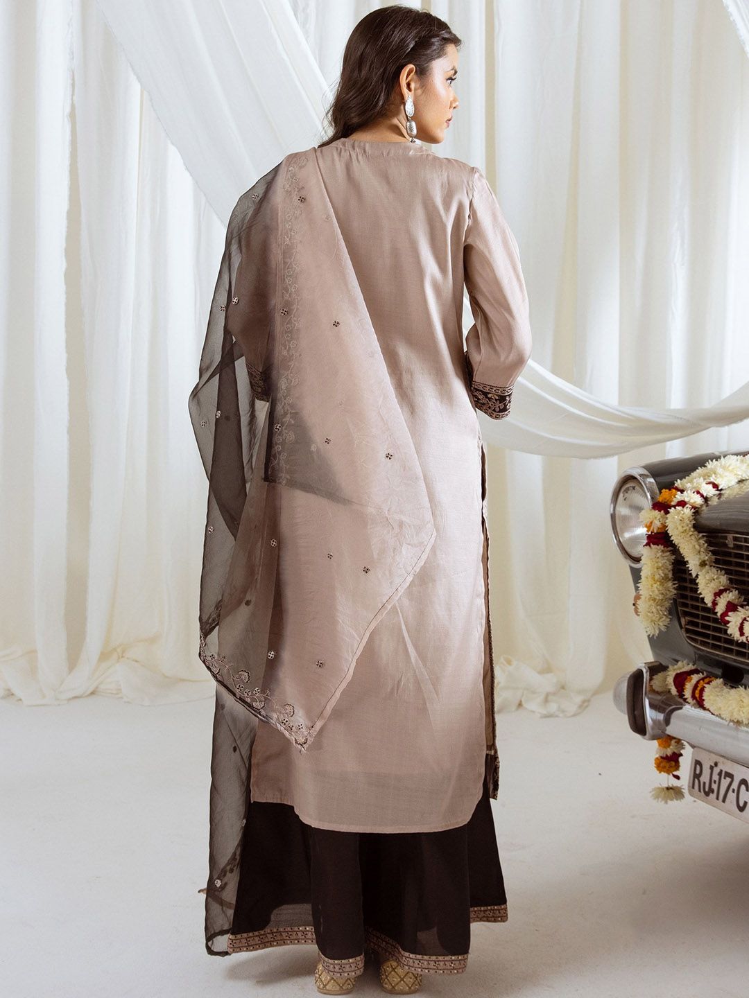 Dhiyona SN Floral Embroidered Thread Work Muslin Silk Straight Kurta With Palazzo And Dupatta
