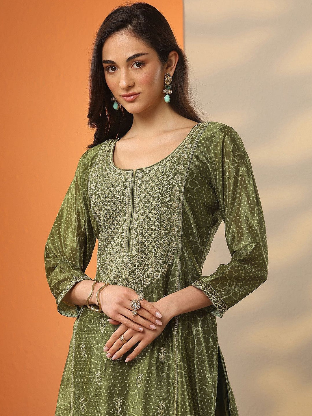 Ethnic Motifs Embroidered Thread Work Kurta With Palazzos & Dupatta