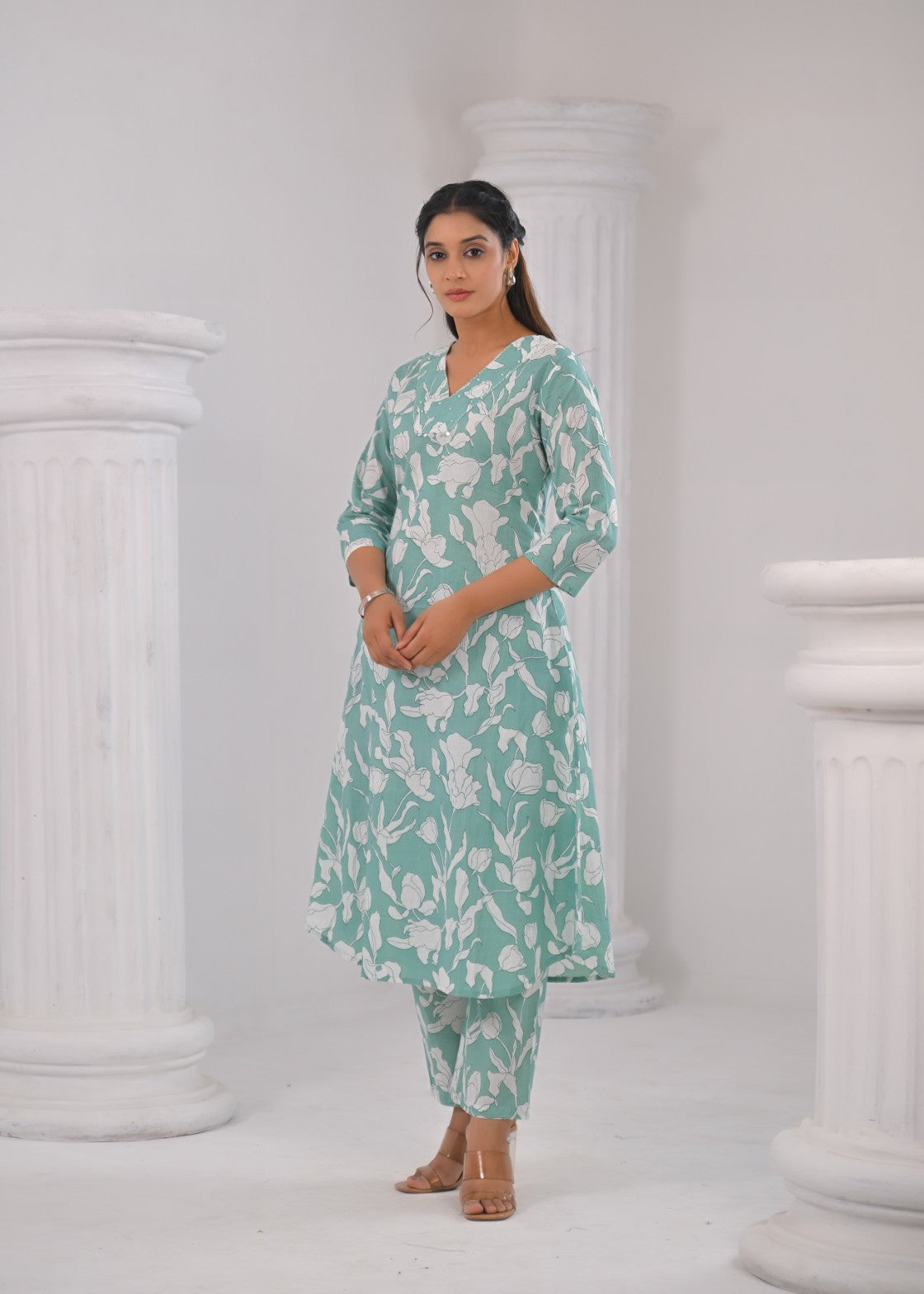SASHA MINTY PRINTED COTTON KURTA PANT SET