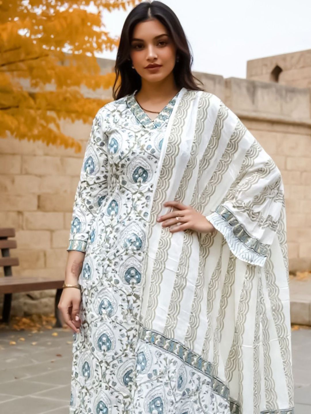 Dhiyona IE Women Ethnic Motifs Printed Cotton Kurta with Trousers & Dupatta