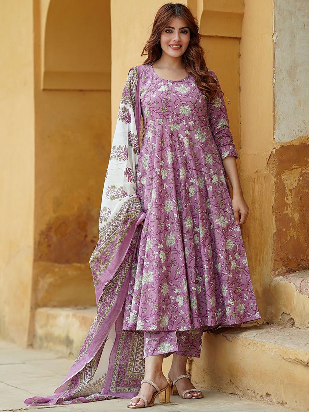 Dhiyona KL Floral Printed Regular Pure Cotton Anarkali Kurta with Trousers & Dupatta