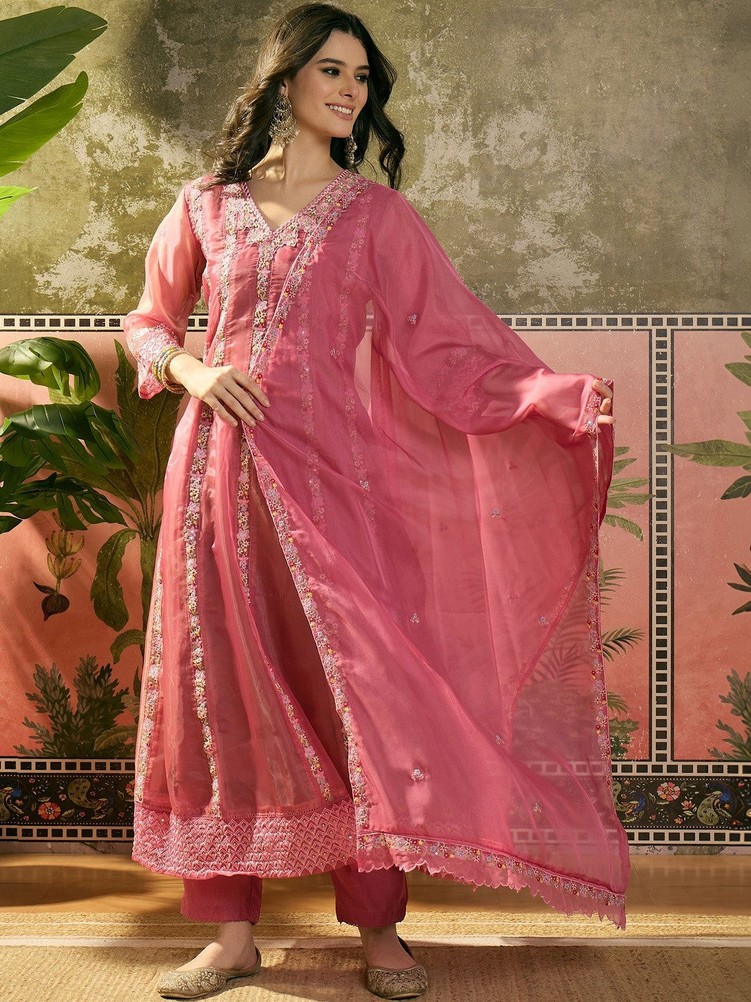 Dhiyona SN Embroidered V-Neck Kurta Trousers & Dupatta