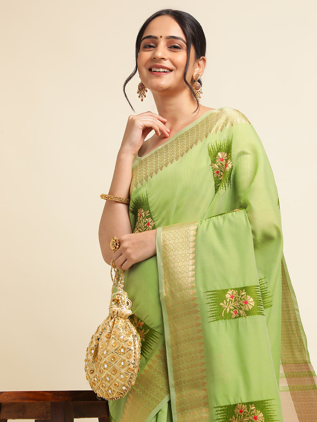 Dhiyona GR Women's Priya Pista Green Cotton Linen Saree