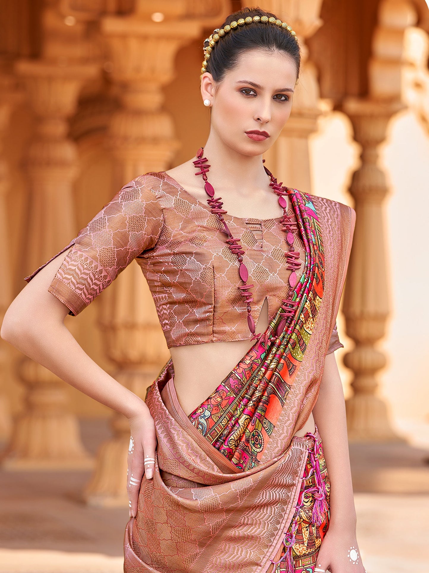 Women's Silk Blend Pink Woven Design Designer Saree With Blouse Piece