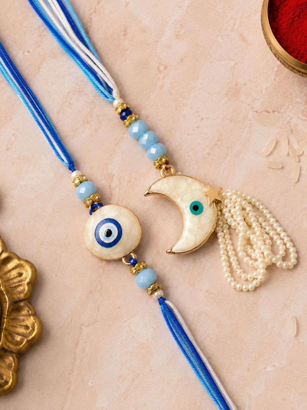 Dhiyona Rakhi