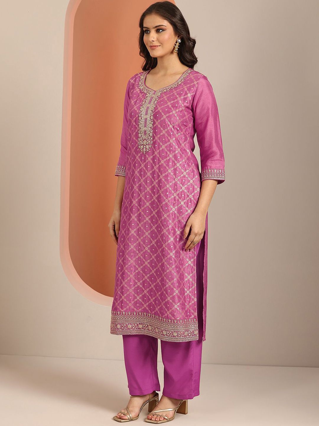 Dhiyona LL Women Ethnic Motifs Embroidered Kurta with Palazzo & Dupatta