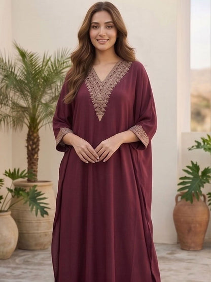 Maroon Women Ethnic Motifs Embroidered Regular Thread Work Kurta with Trousers