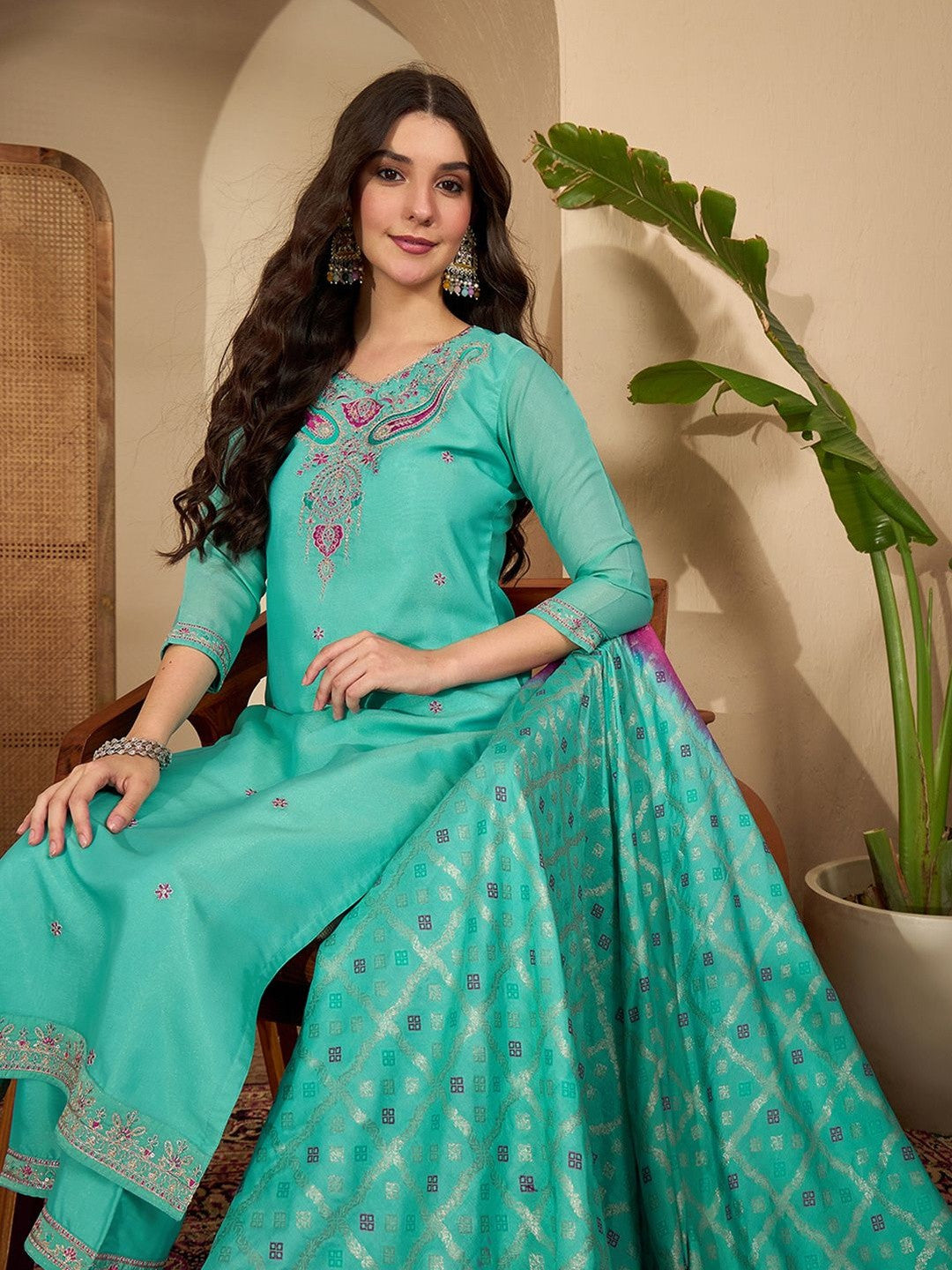 Women Ethnic Motifs Embroidered Regular Thread Work Kurta with Trousers & With Dupatta