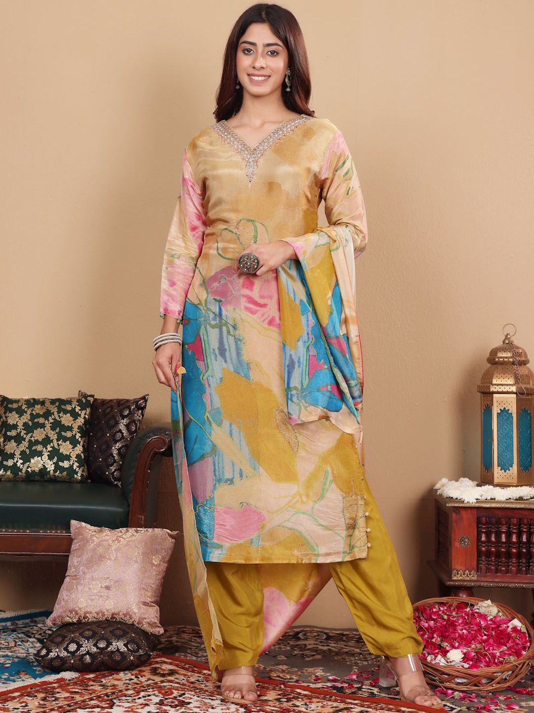 Dhiyona VA Floral Embroidered Pure Silk Straight Kurta with Palazzos & With Dupatta