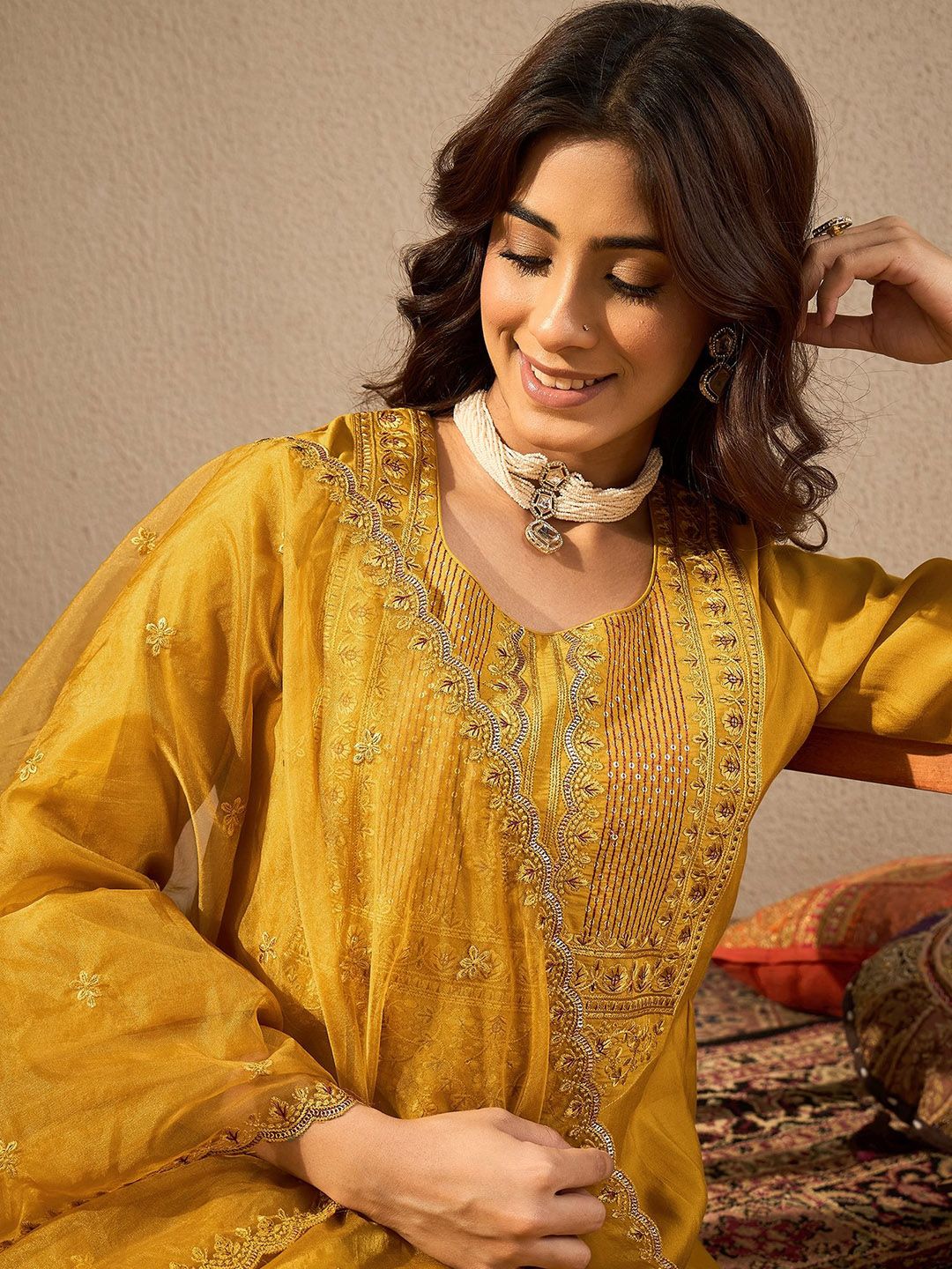 Dhiyona IN Women Floral Thread and Sequinned Embroidered Anarkali Kurta Set with Dupatta