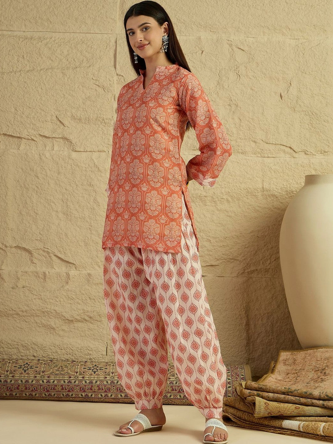Women Linen Floral Print Straight Short Kurti With Farshi Salwar Set