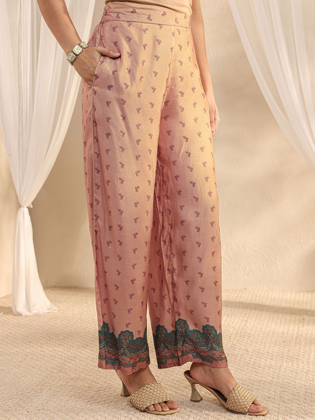 Peach Printed Muslin Straight Suit Set with Dupatta