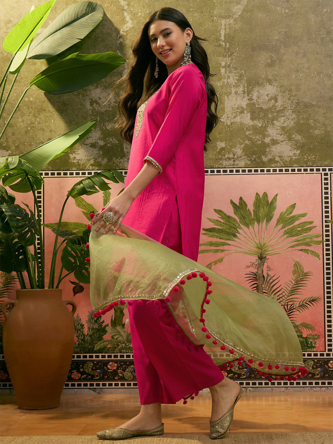 Embroidered Round Neck Kurta & Trousers With Dupatta