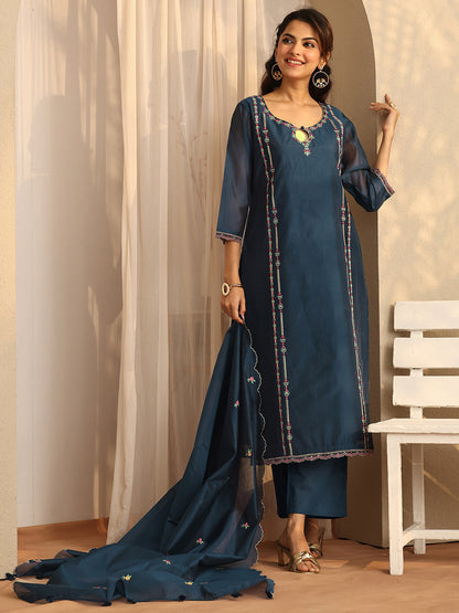 Women Ethnic Motifs Embroidered Regular Thread Work Kurta with Trousers & With Dupatta