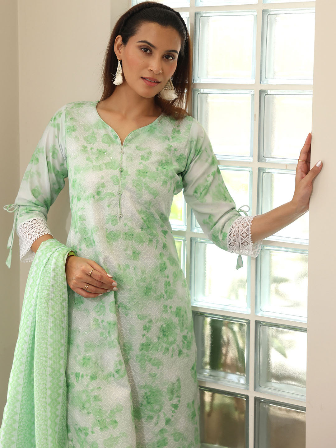 Women Dyed Regular Kurta with Trousers & With Dupatta
