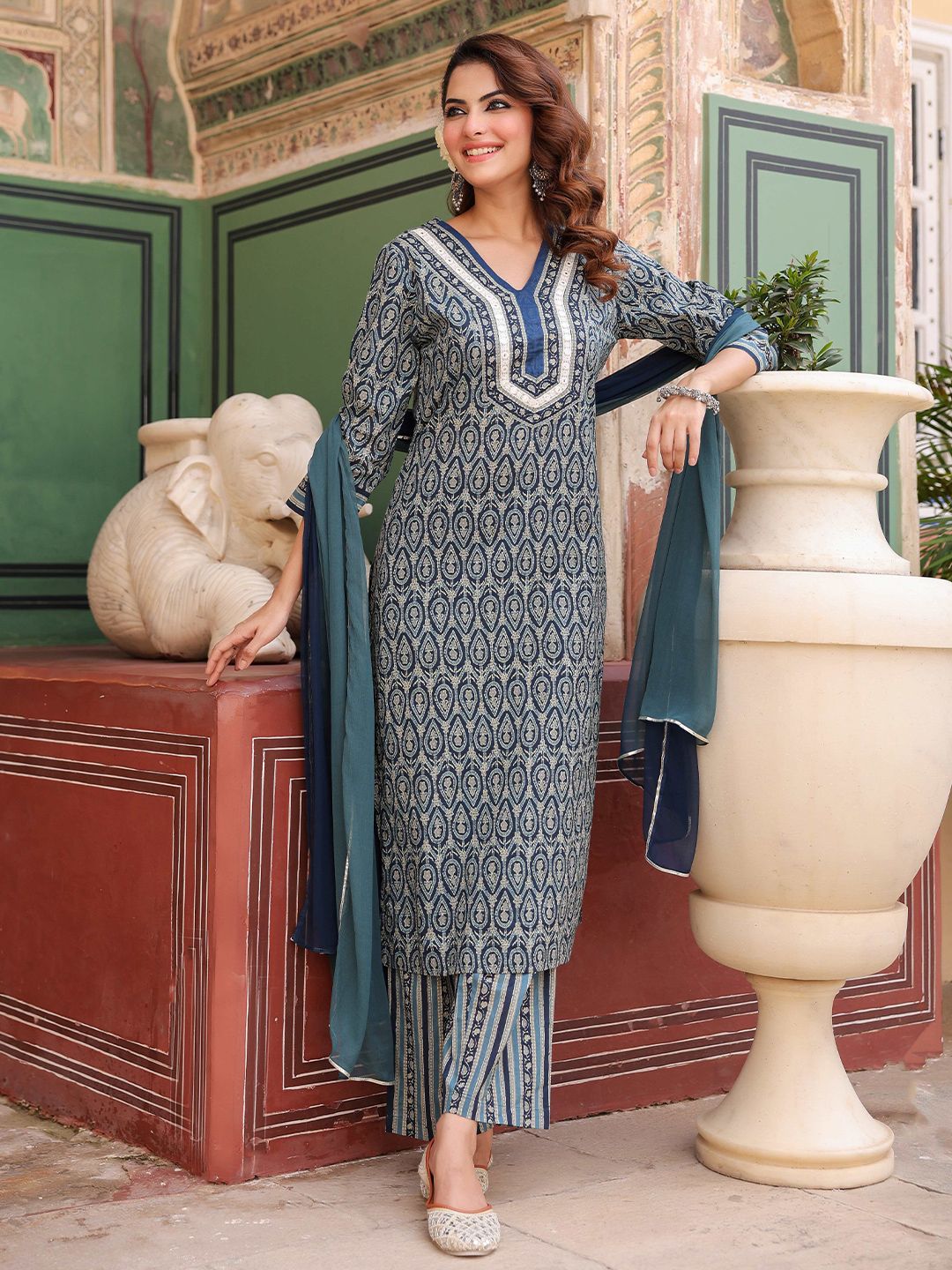 Dhiyona RR Women's Ethnic Motifs Printed Regular Pure Cotton Kurta with Trousers & With Dupatta