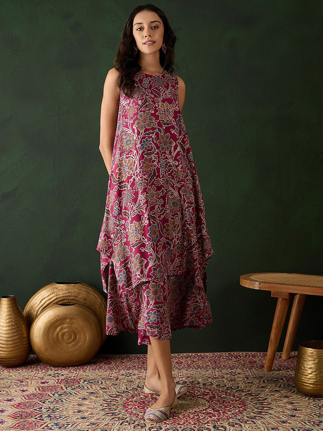 Dhiyona SN Burgundy Floral Printed Round Neck A-Line Kurta With Palazzos