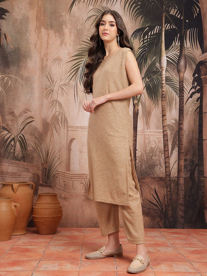 Geometric Self-Design Straight Winter Kurta with Trousers & Jacket