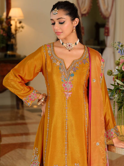 Women Ethnic Motifs Embroidered Regular Thread Work Kurta with Sharara & With Dupatta