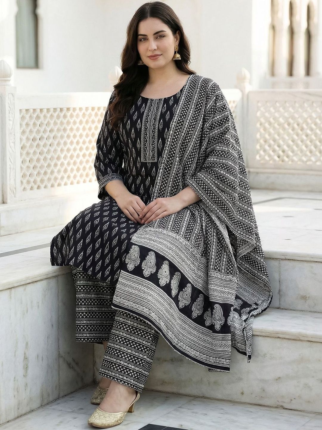 Dhiyona Women's Ethnic Motifs Printed Mirror Work Pure Cotton Kurta with Palazzos & With Dupatta
