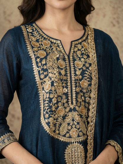 Women Ethnic Motifs Embroidered Regular Kurta with Trousers & With Dupatta