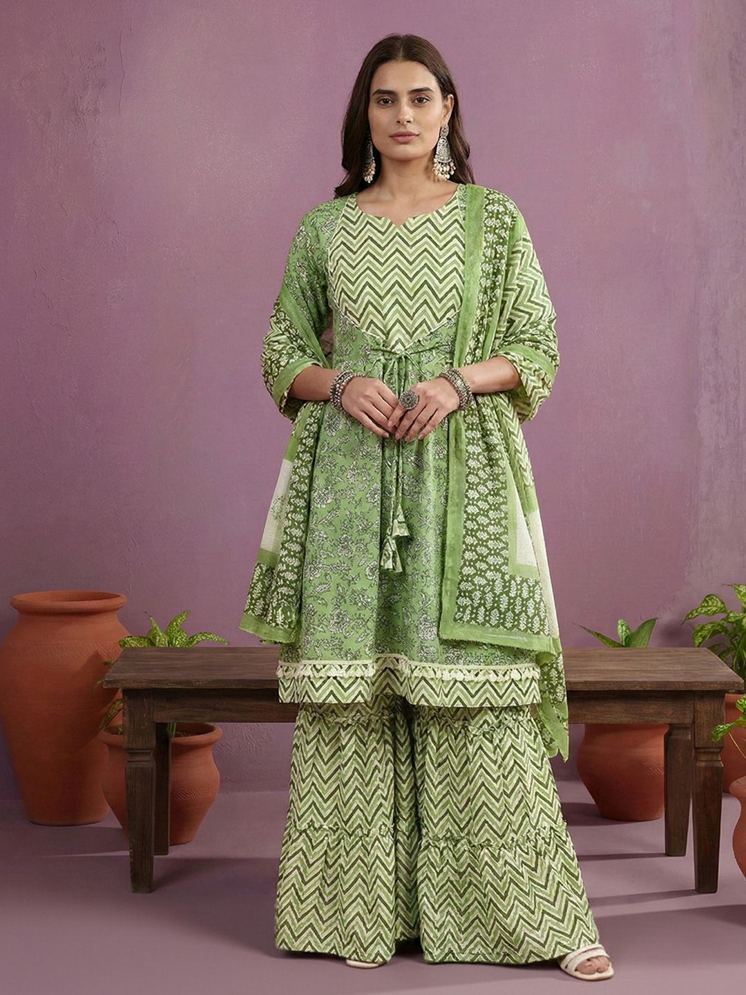 Dhiyona CH Women Printed Regular Pure Cotton Kurta with Sharara & With Dupatta