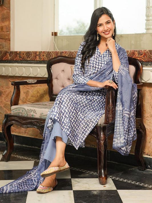 Dhiyona KL Ethnic Motifs Printed V-Neck Straight Kurta With Trousers & Dupatta