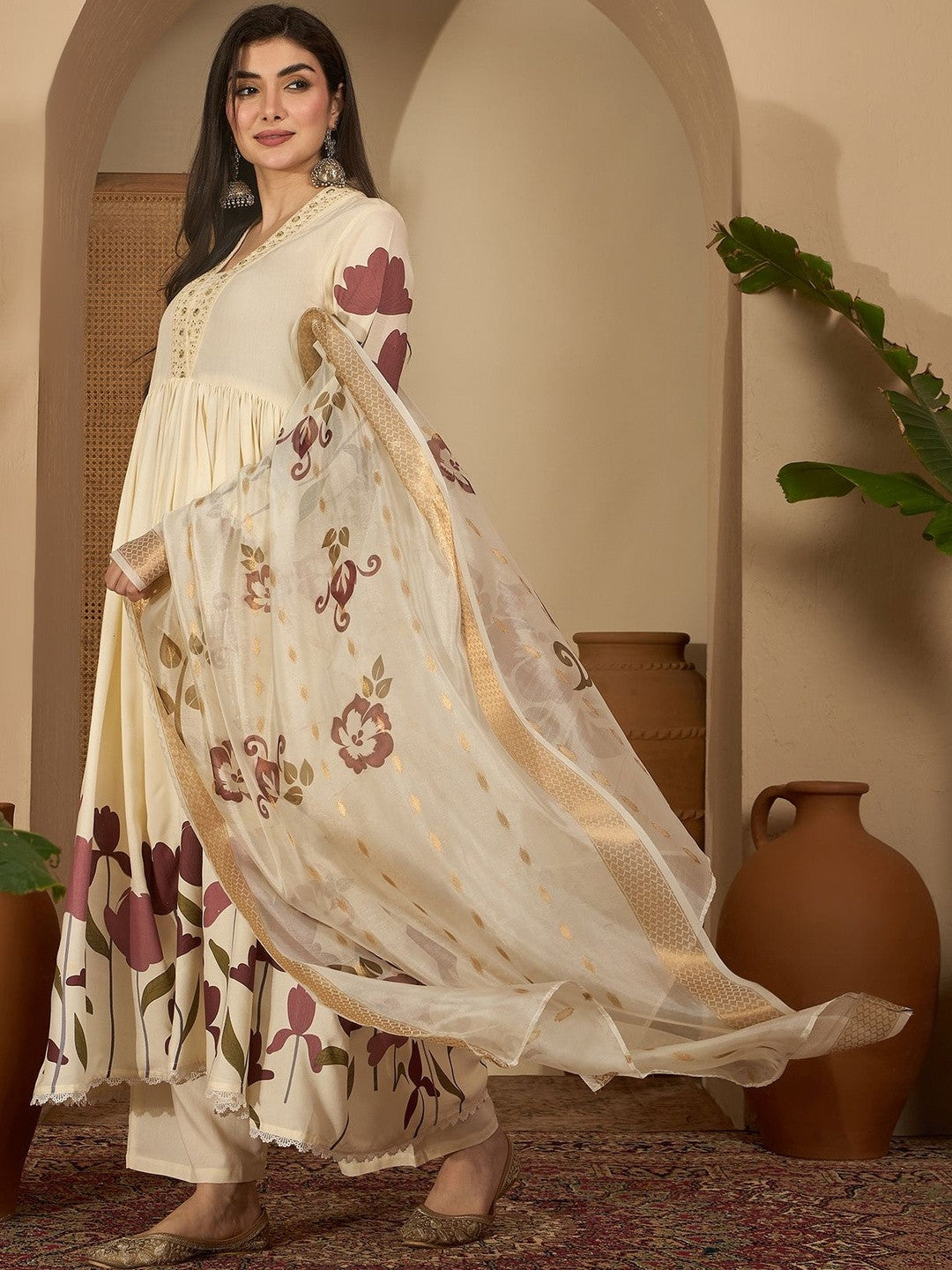 Women Floral Printed Empire Thread Work Kurta with Palazzos & With Dupatta