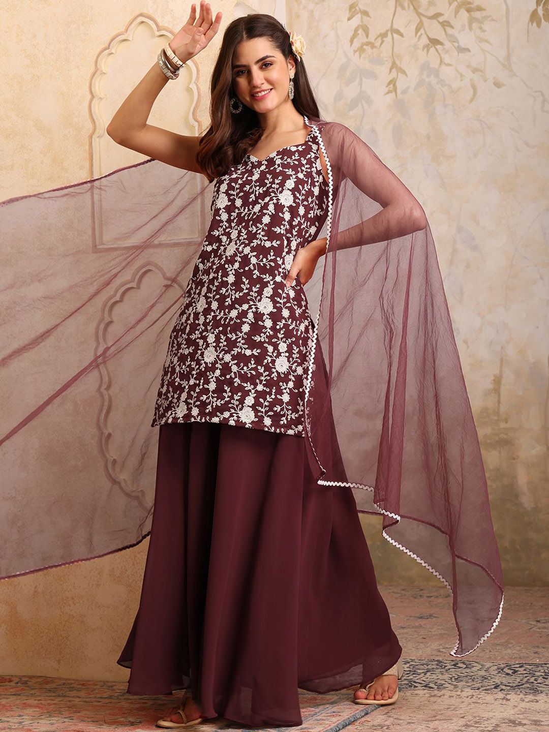 Dhiyona IN Floral Embroidered Sweetheart Neck Sequinned Kurti With Palazzos & Dupatta