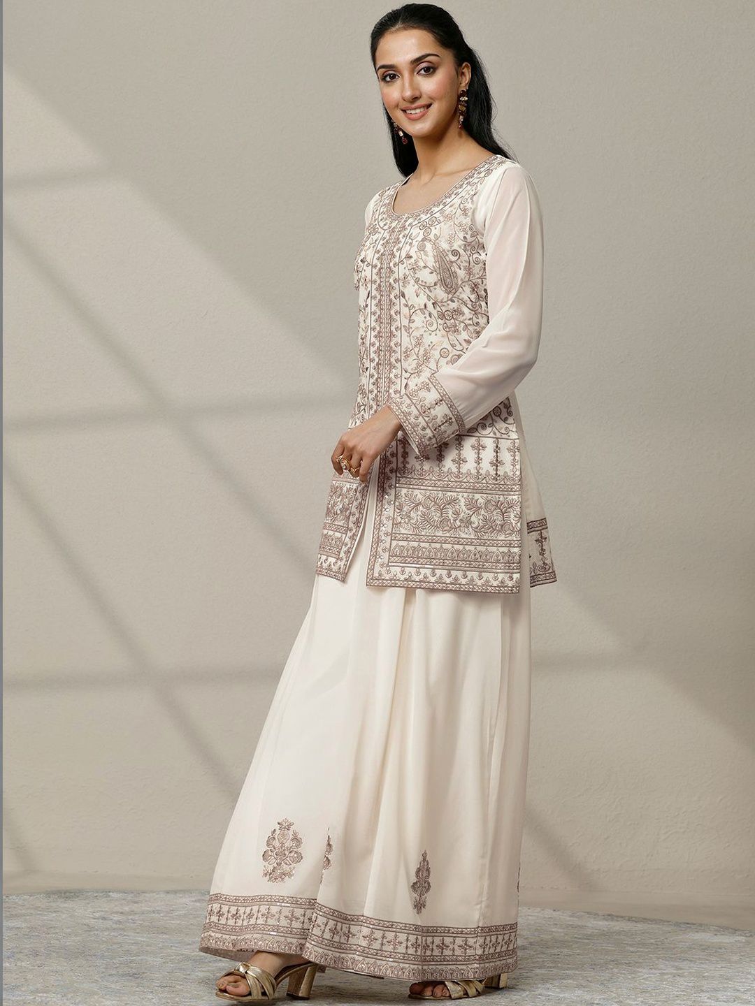 Dhiyona LL Women Ethnic Motifs Embroidered Panelled Thread Work Kurta with Palazzos & With Dupatta