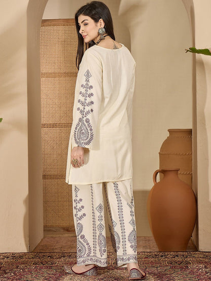 Paisley Yoke Design Flared Sleeves Jacquard Pashmina Wool Kurti With Palazzos