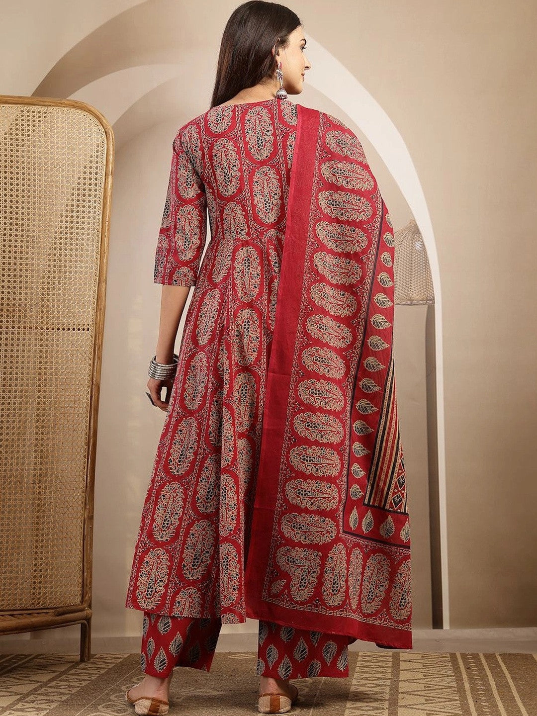 Women Ethnic Motifs Printed Angrakha Kurta with Trousers & With Dupatta