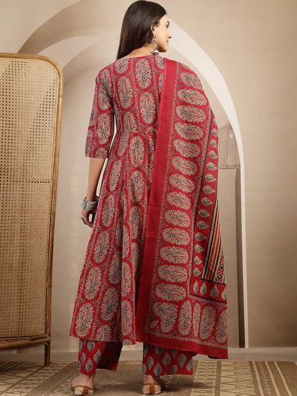 Women Ethnic Motifs Printed Angrakha Kurta with Trousers & With Dupatta