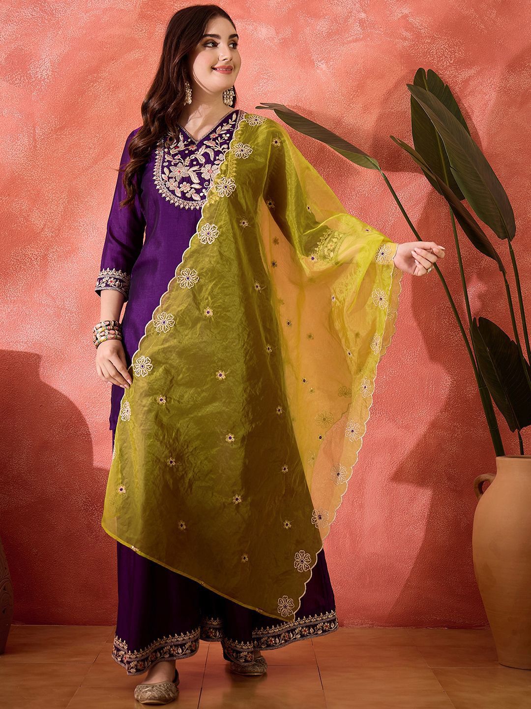 Dhiyona SN Embroidered Kurta & Palazzos With Dupatta