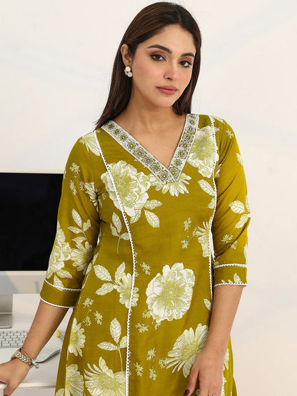 Women Floral Printed Regular Kurta with Trousers & With Dupatta