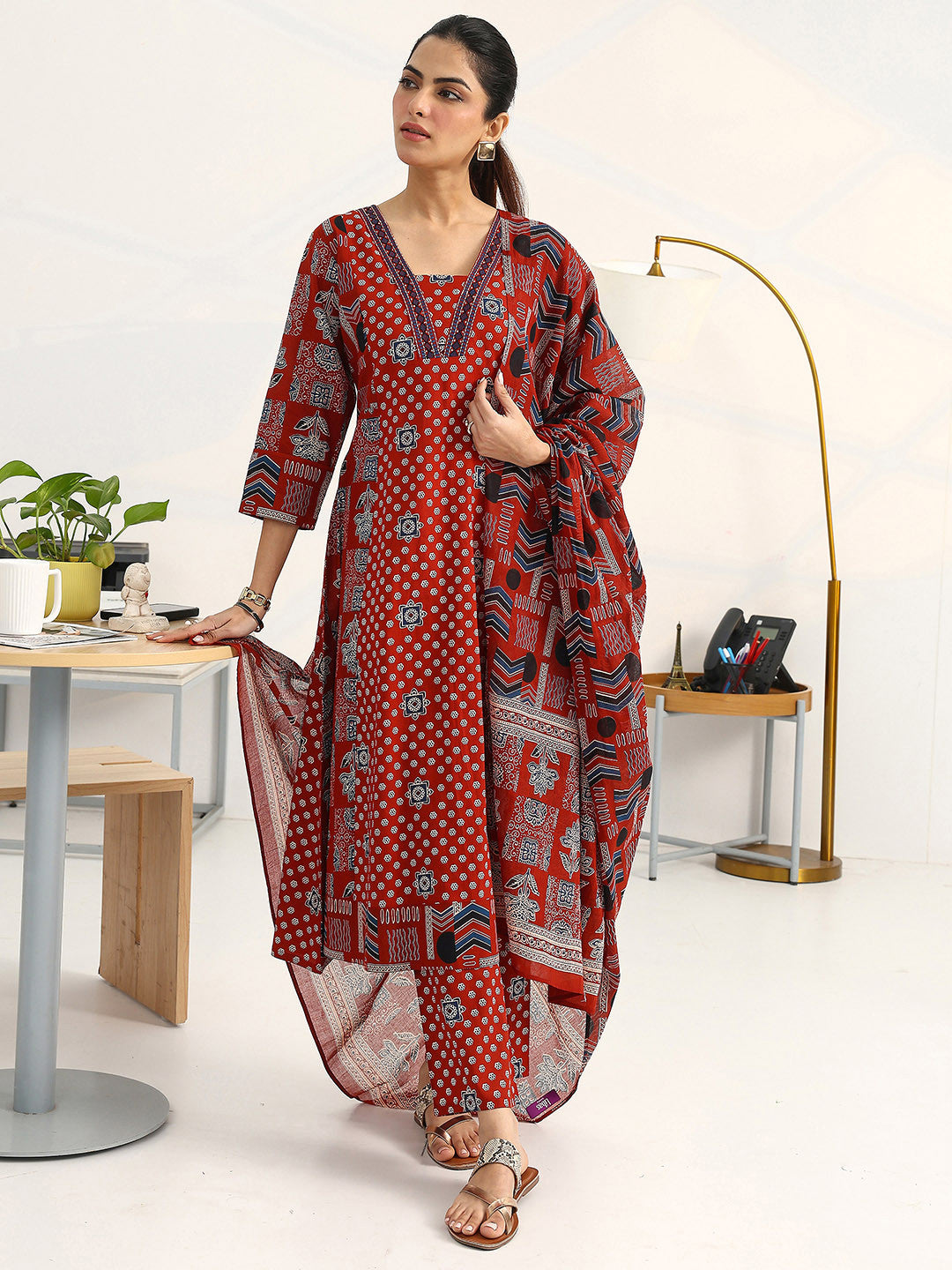 Women Ethnic Motifs Printed Regular Cotton Blend Kurta with Trousers & With Dupatta