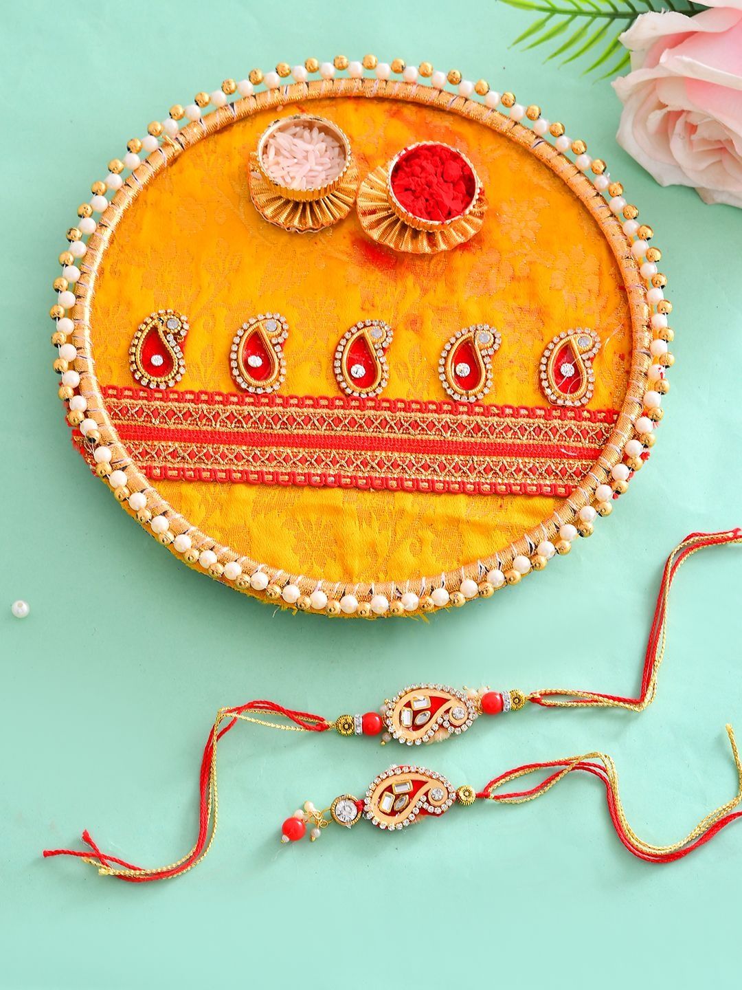 Dhiyona Rakhi