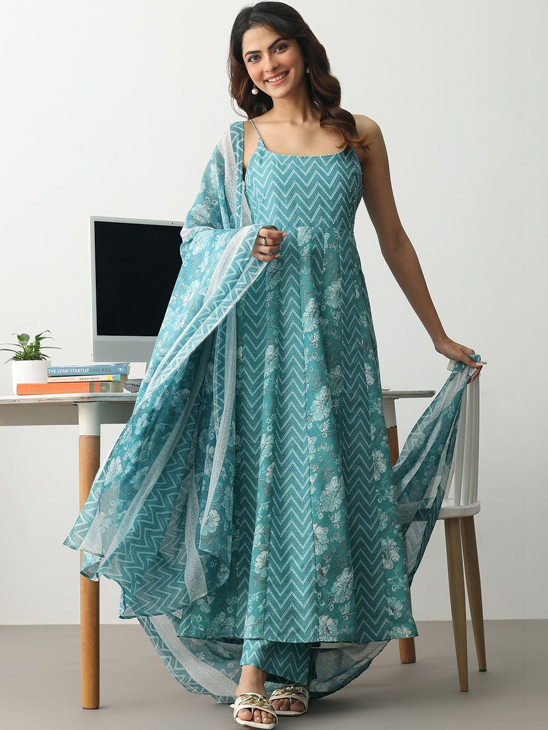 Women Printed Regular Cotton Blend Kurta with Trousers & With Dupatta