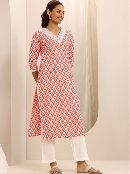 Women Ethnic Motifs Printed Regular Thread Work Kurta with Trousers & With Dupatta