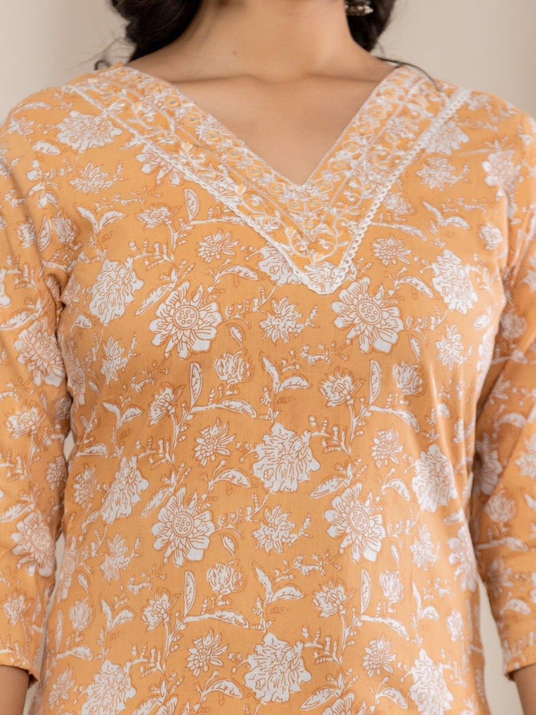 Women Floral Printed Regular Pure Cotton Kurta with Trousers & With Dupatta