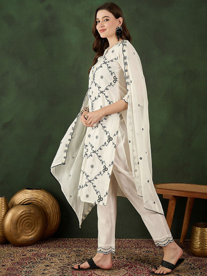 Embroidered Kurta & Trouser With Dupatta