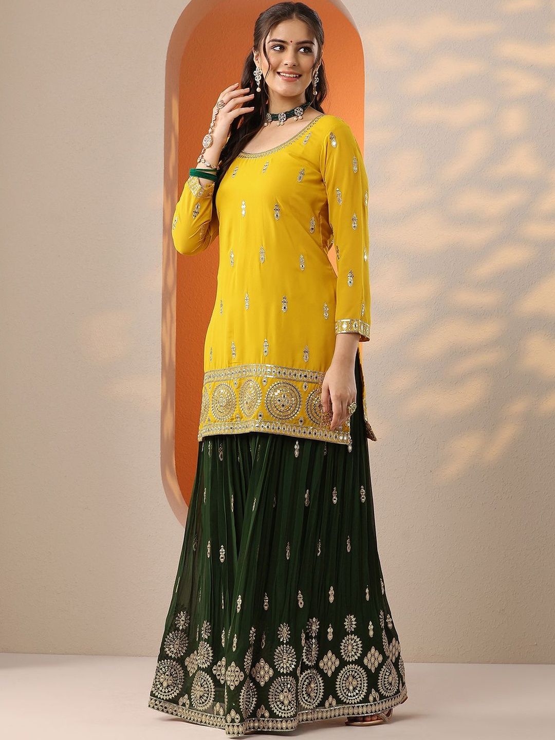 Dhiyona LL Women Ethnic Motifs Embroidered Regular Mirror Work Kurta with Sharara & With Dupatta