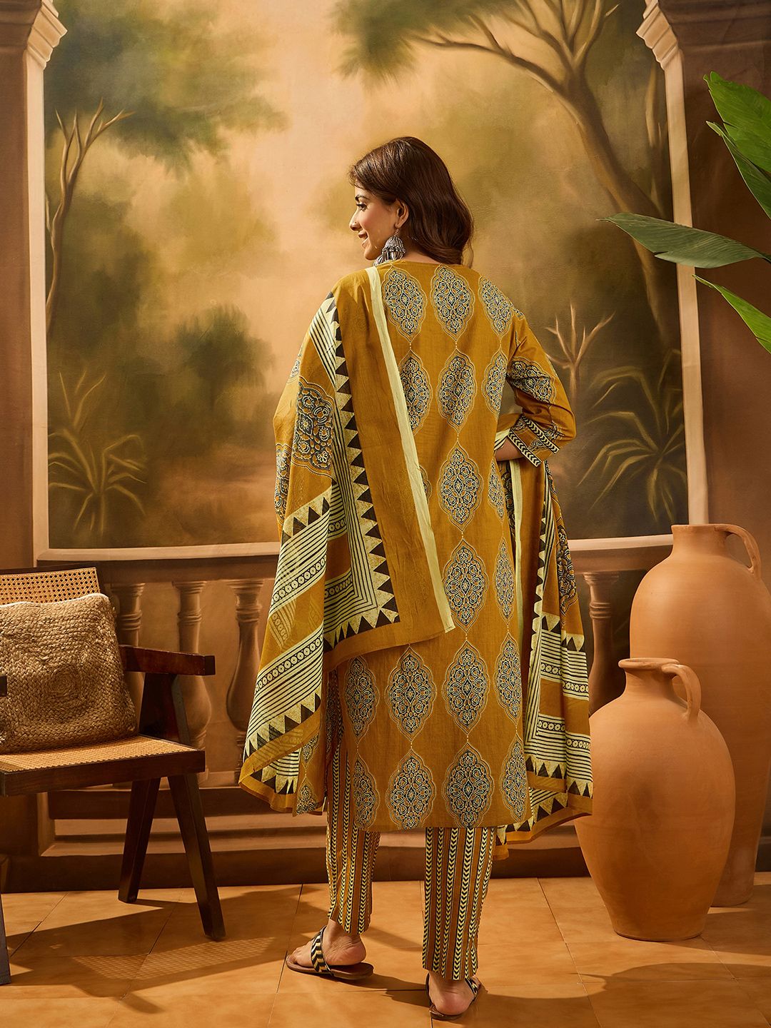 Dhiyona SN Women's Ethnic Motif Printed V-Neck Pure Cotton Straight Kurta With Trouser & Dupatta