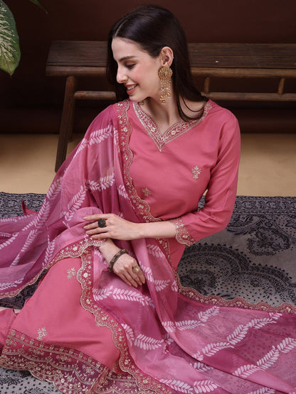 Embroidered Sweetheart Neck Kurta & Trousers With Dupatta